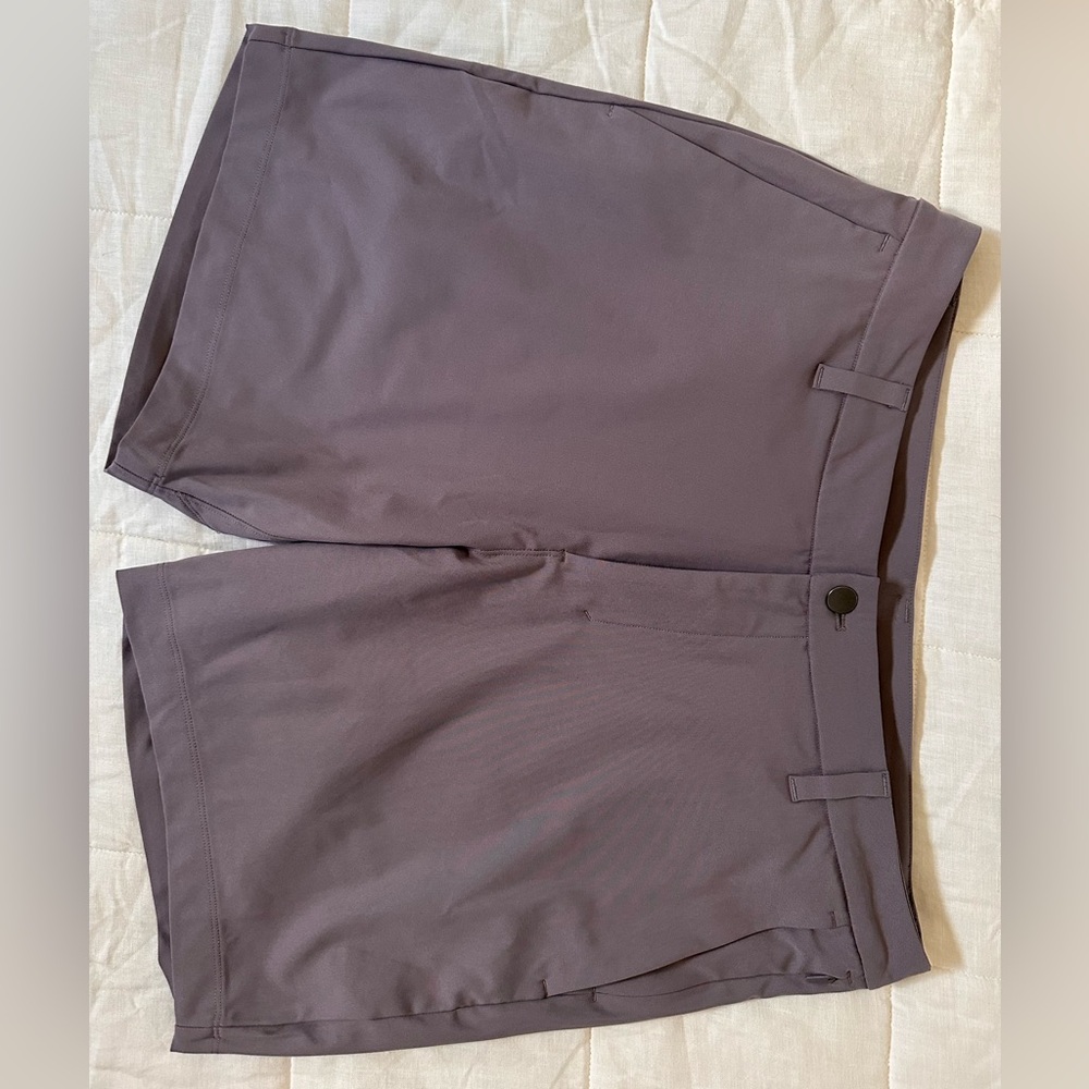 Lululemon Men’s ABC Commission Shorts Size 34 Like New